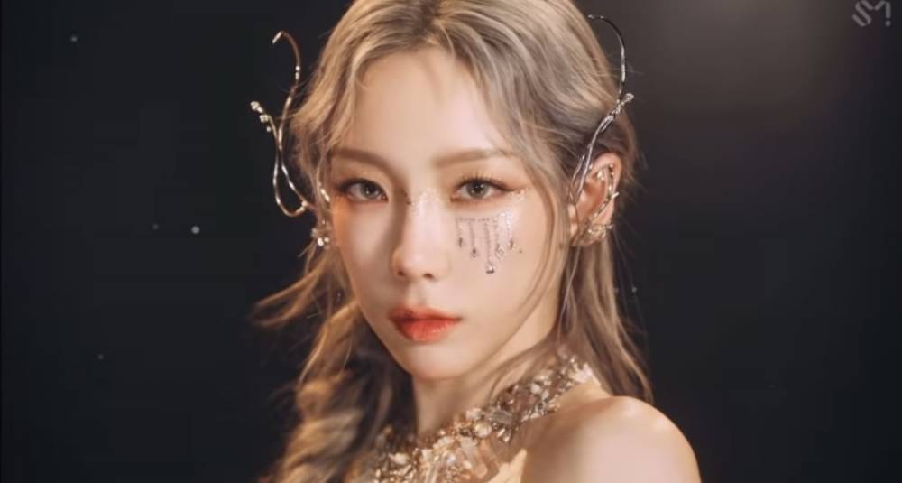 Taeyeon dalam MV INVU (instagram.com/taeyeon_ss)