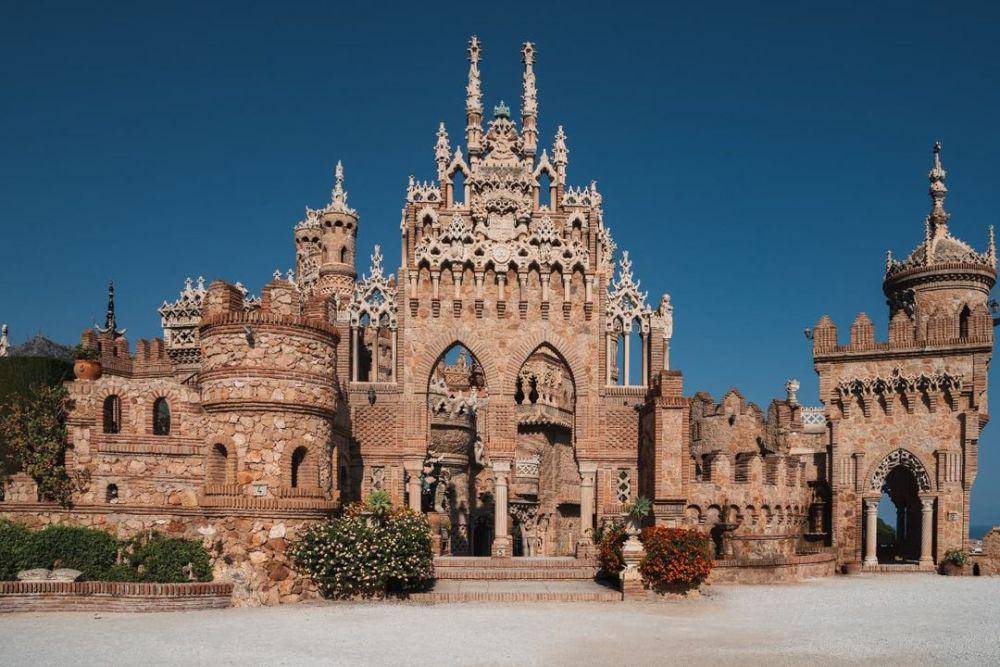 potret Castillo de Colomares (instagram.com/pabloalvezmanoli)