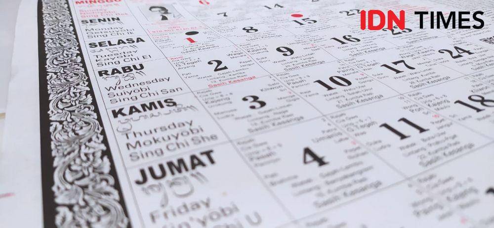 kalender Bali (IDN Times/Irma Yudistirani)