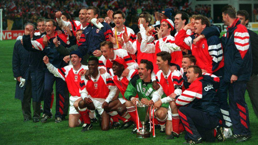 Potret Arsenal saat menjuarai Piala Winners 1993/1994. (arsenal.com)