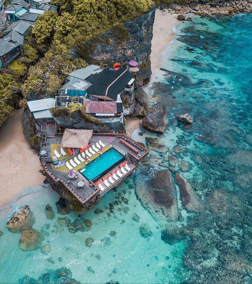 Pantai Suluban (instagram.com/visitbali.indonesia)