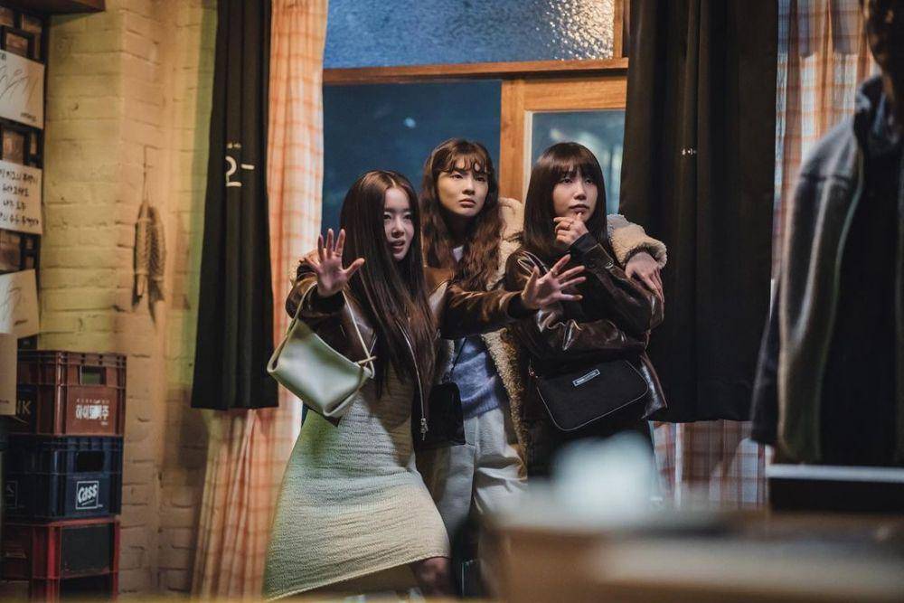 Work Later, Drink Now (instagram.com/tving.official)