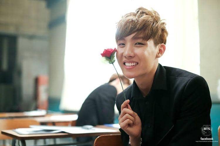 J-Hope Skool Luv Affair era (koreansky.org)