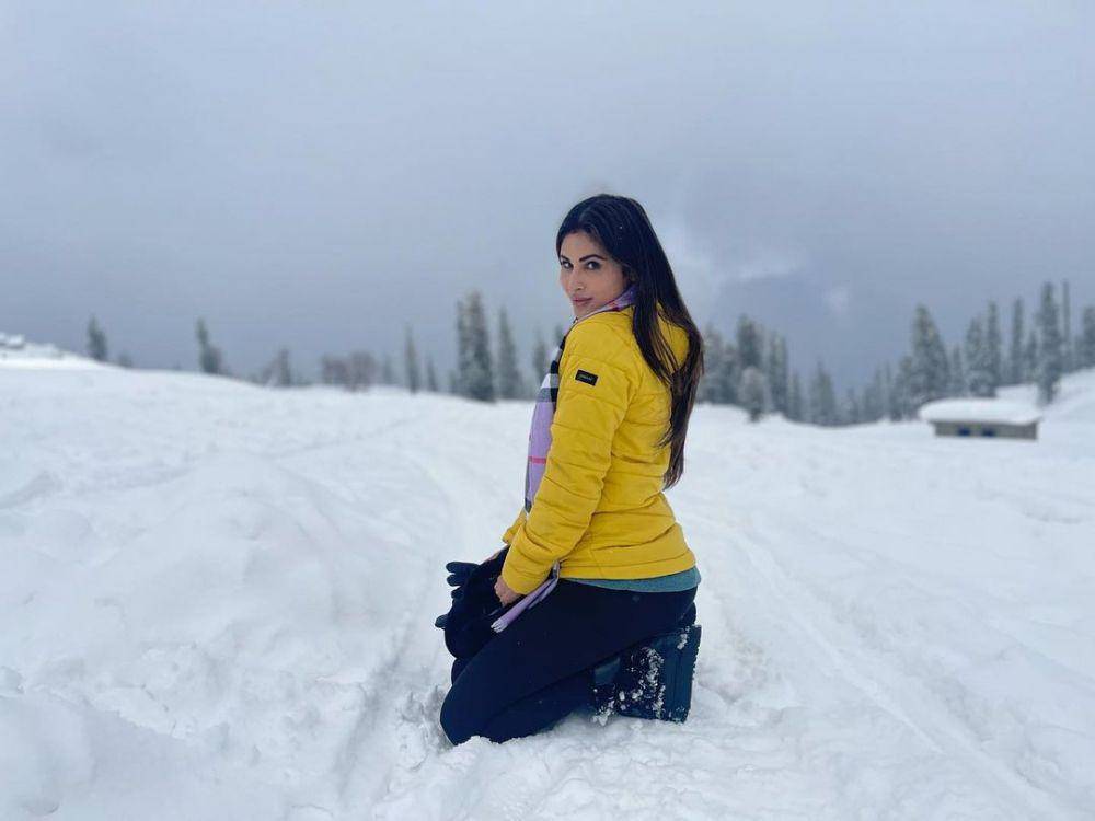 potret Mouni Roy (instagram.com/imouniroy)