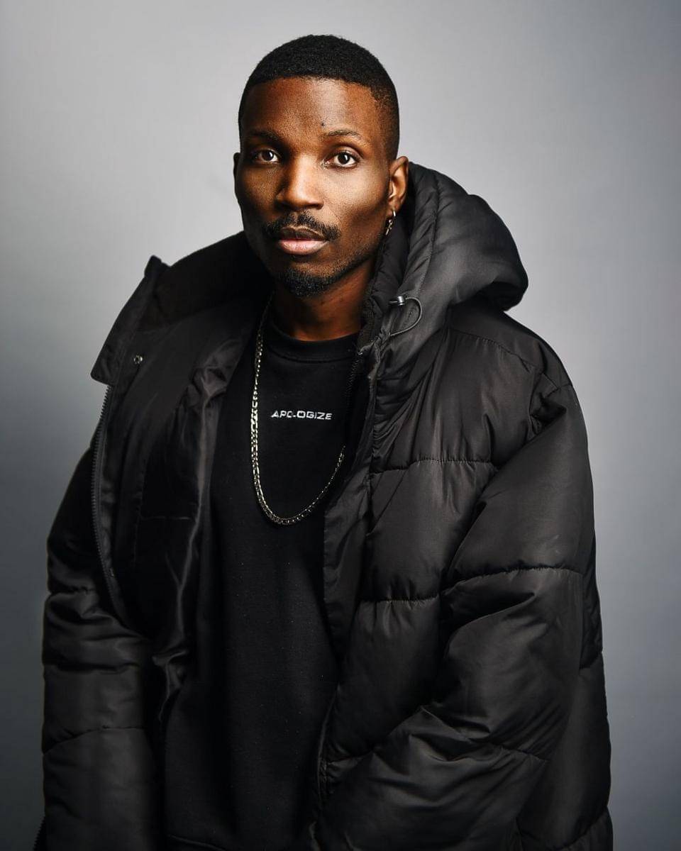 Jaket puffer (unsplash.com/Rayan Mill)