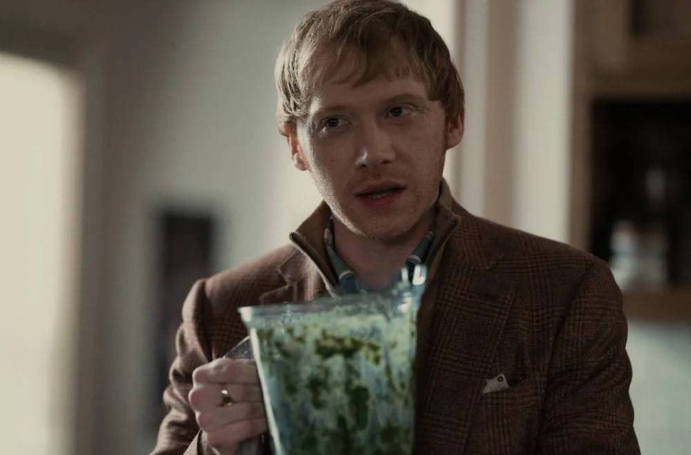 Rupert Grint di series Servant. (instagram.com/rupertgrintworld)