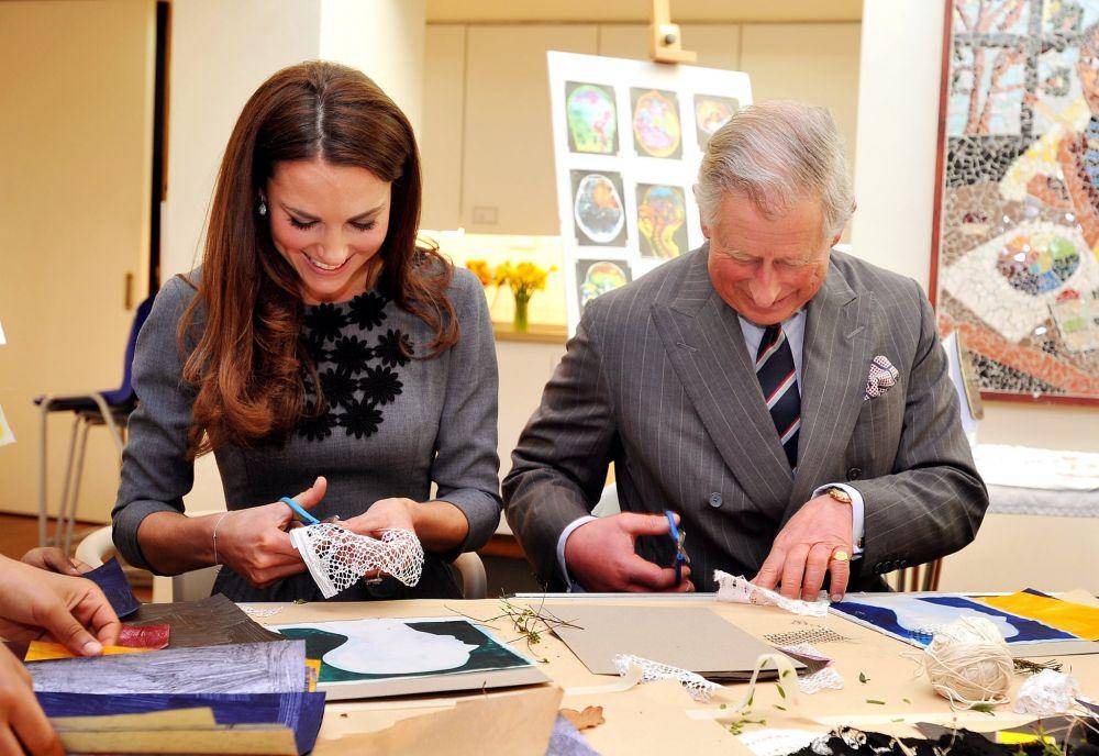 keakraban Kate Middleton dan mertuanya (popsugar.com)