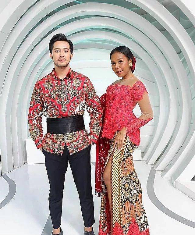 Kebaya Maria Christy (instagram.com/christy_mariaa)