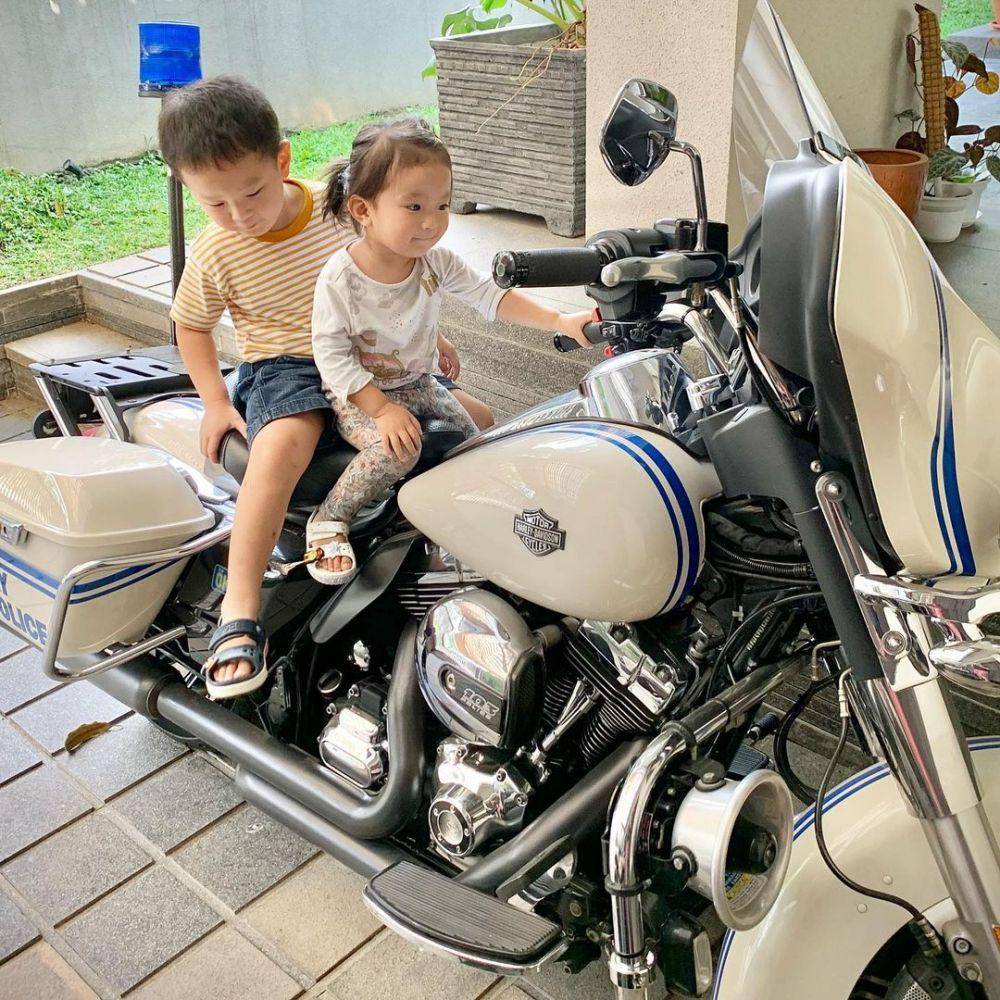 potret anak Devina Hermawan (instagram.com/devinahermawan)