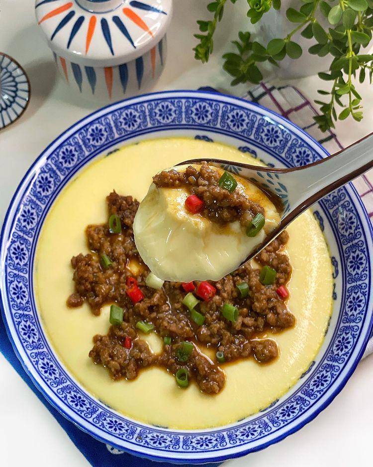 ilustrasi stim telur daging cincang (instagram.com/dada.tastes)