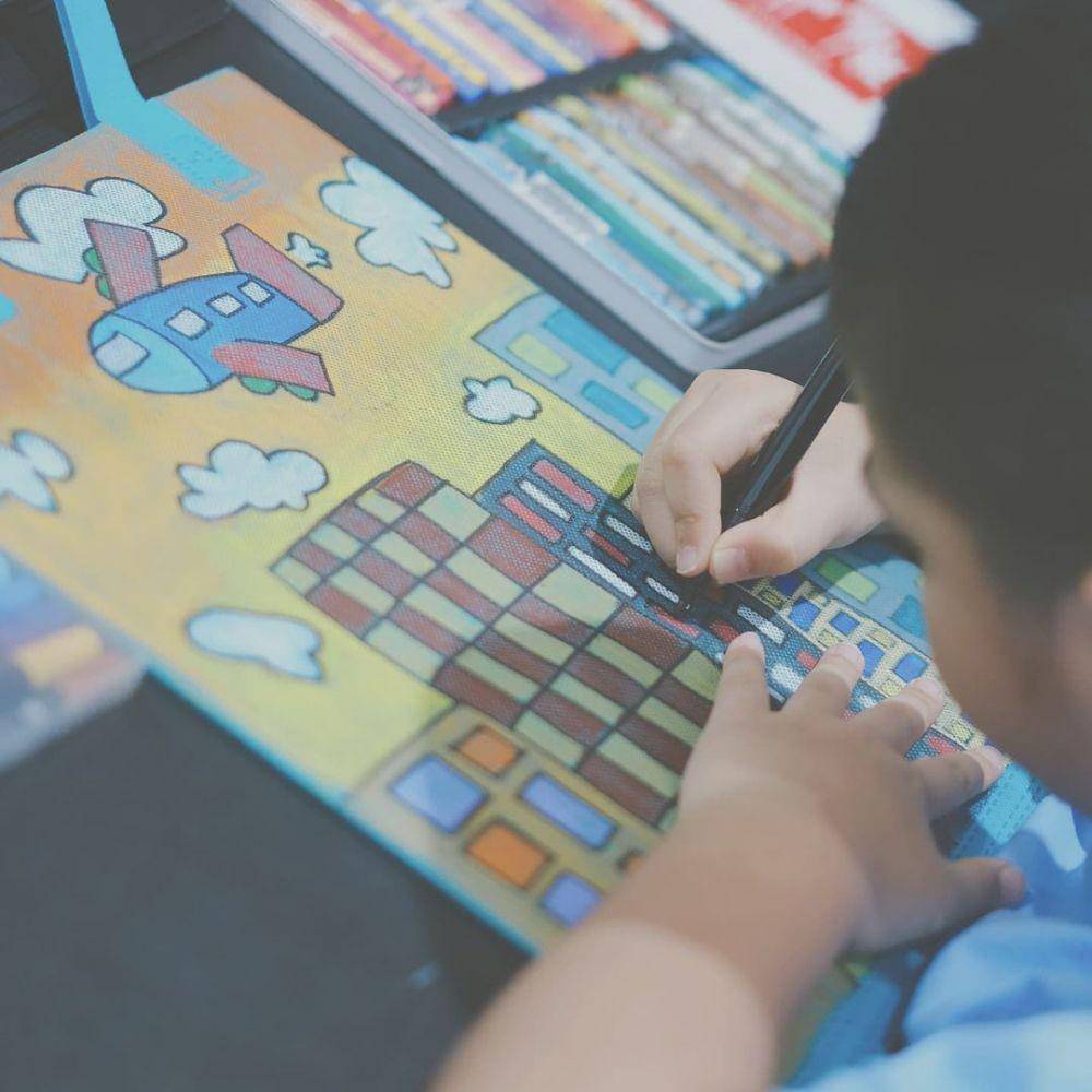 potret Rendra (instagram.com/ichasoebandono)