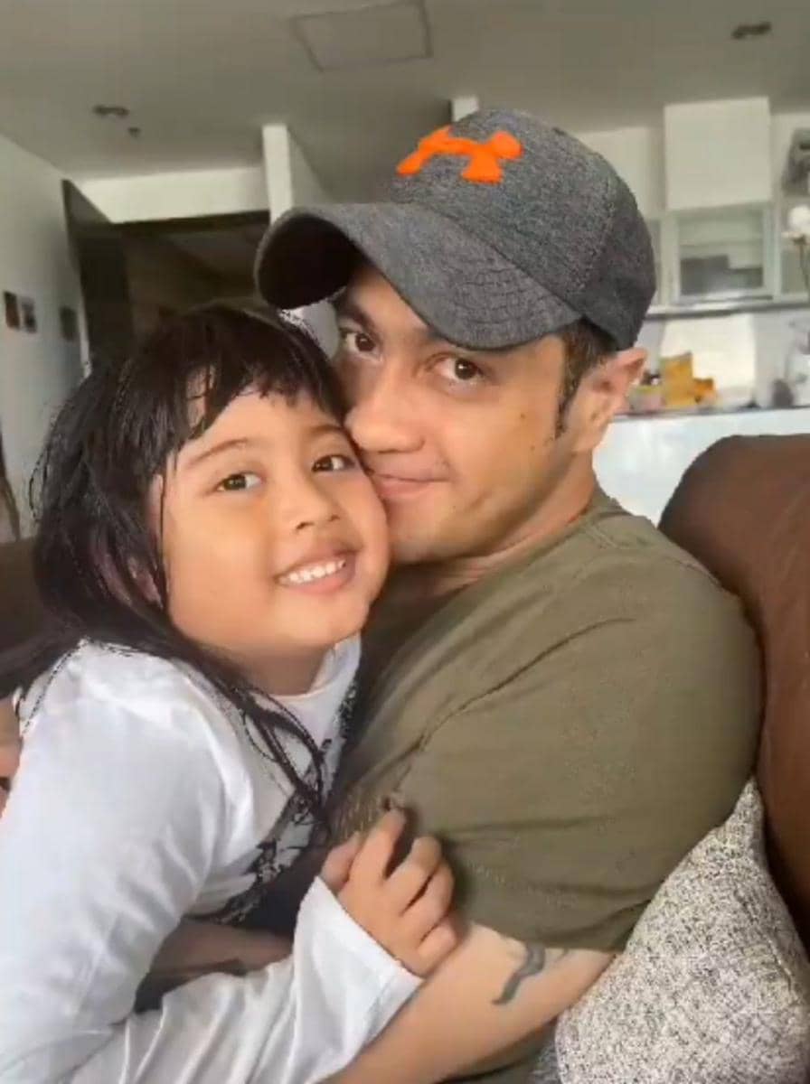 Ferry Irawan dan Vania, putri Venna Melinda (Instagram.com/ferryirawanofficial/)
