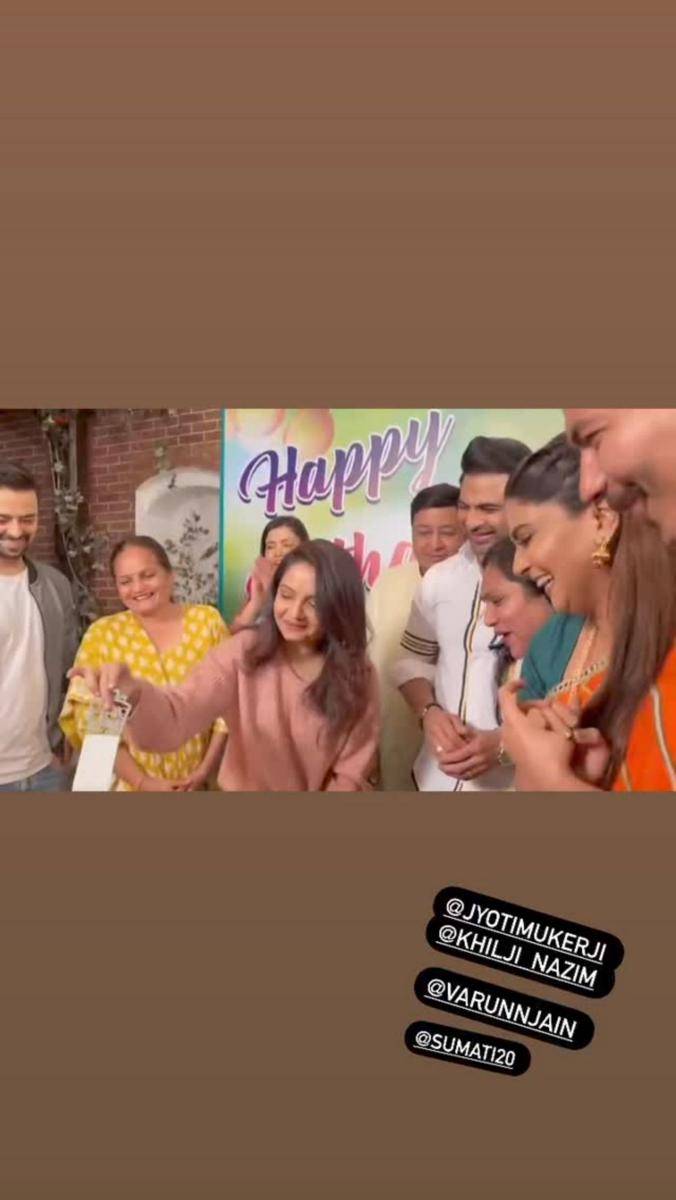 Ulang tahun ke-36 Giaa Manek (Instagram.com/gia_manek/)