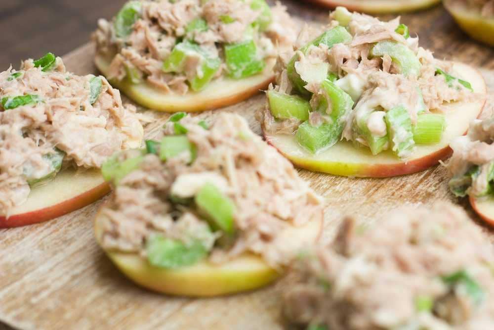 ilustrasi tuna apple bites (tinselbox.com)