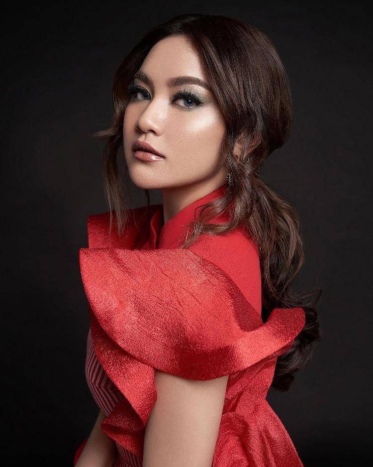 Mahalini Raharja (instagram.com/mahaliniraharja)