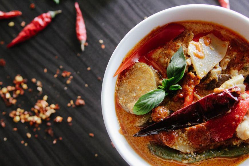 Wajib Ingat! 5 Jenis Makanan yang Sebaiknya Dihindari Penderita Maag
