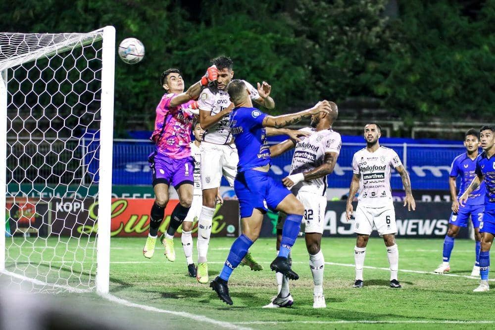 Pertandingan PSIS Semarang melawan Bali United di laga pekan ke-26 di BRI Liga 1 2021/2022. (Dok. PSIS Semarang)