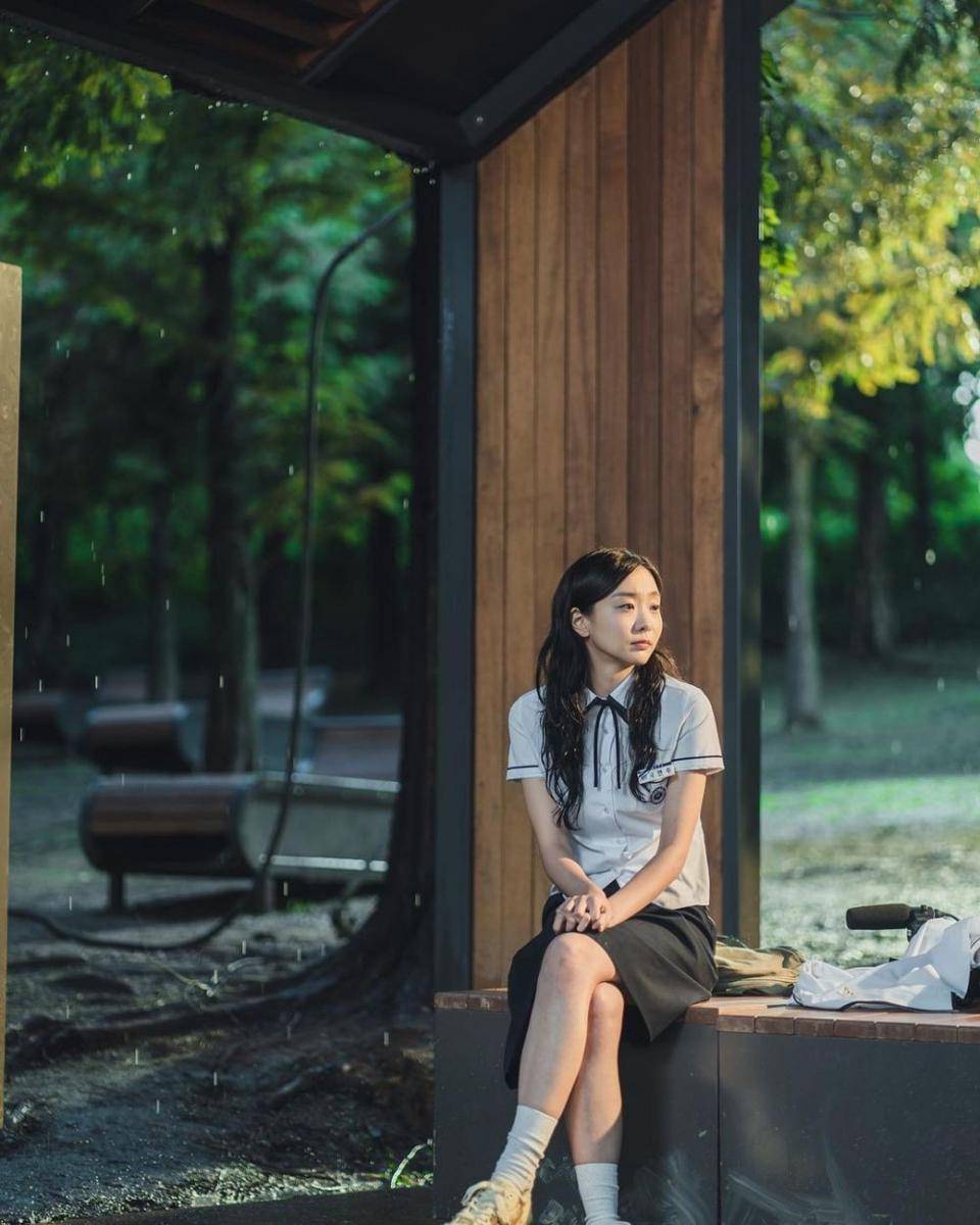 Kim Dami (instagram.com/d_a___m_i)