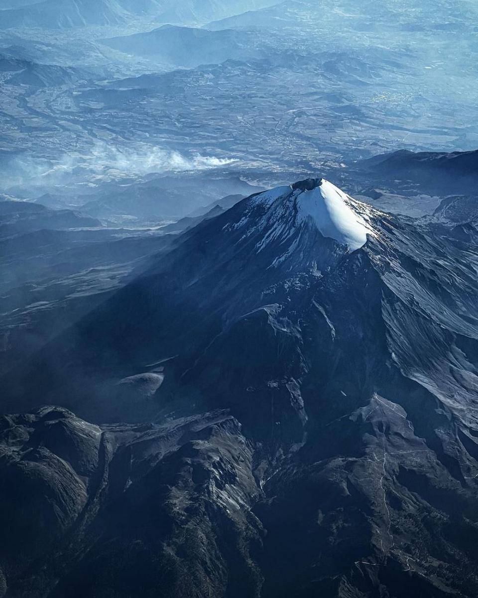 potret Gunung Pico De Orizaba (instagram.com/hugofr08)
