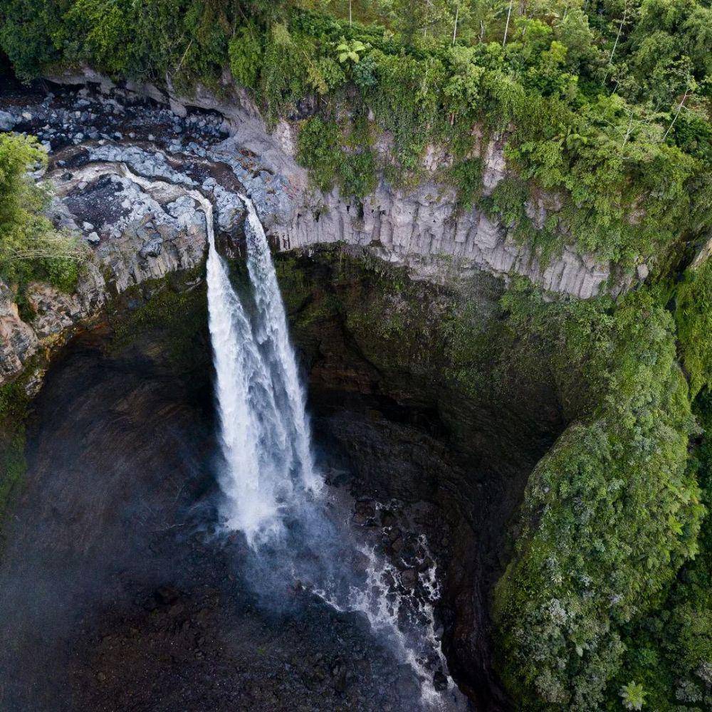 potret pesona Air Terjun Coban Sriti (instagram.com/indonesiajon)