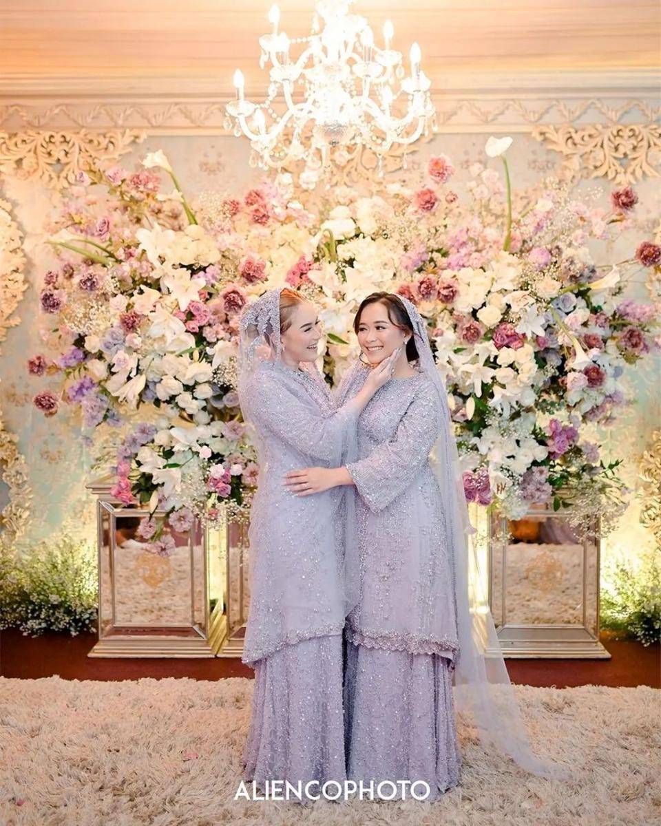 Baju dan makeup pengajian Syifa. (instagram.com/aliencophoto)