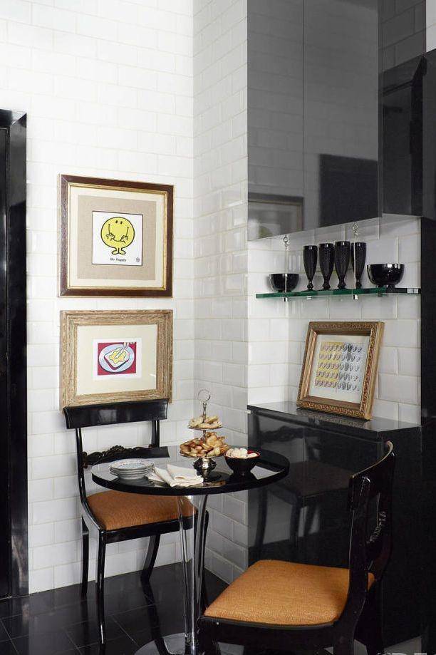 ilustrasi dapur mungil (Richard Powers via elledecor.com)