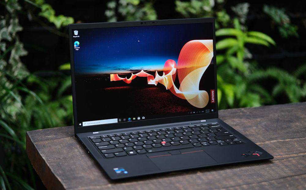 potret Lenovo ThinkPad X1 Carbon (Gen 9) (tinhte.vn)