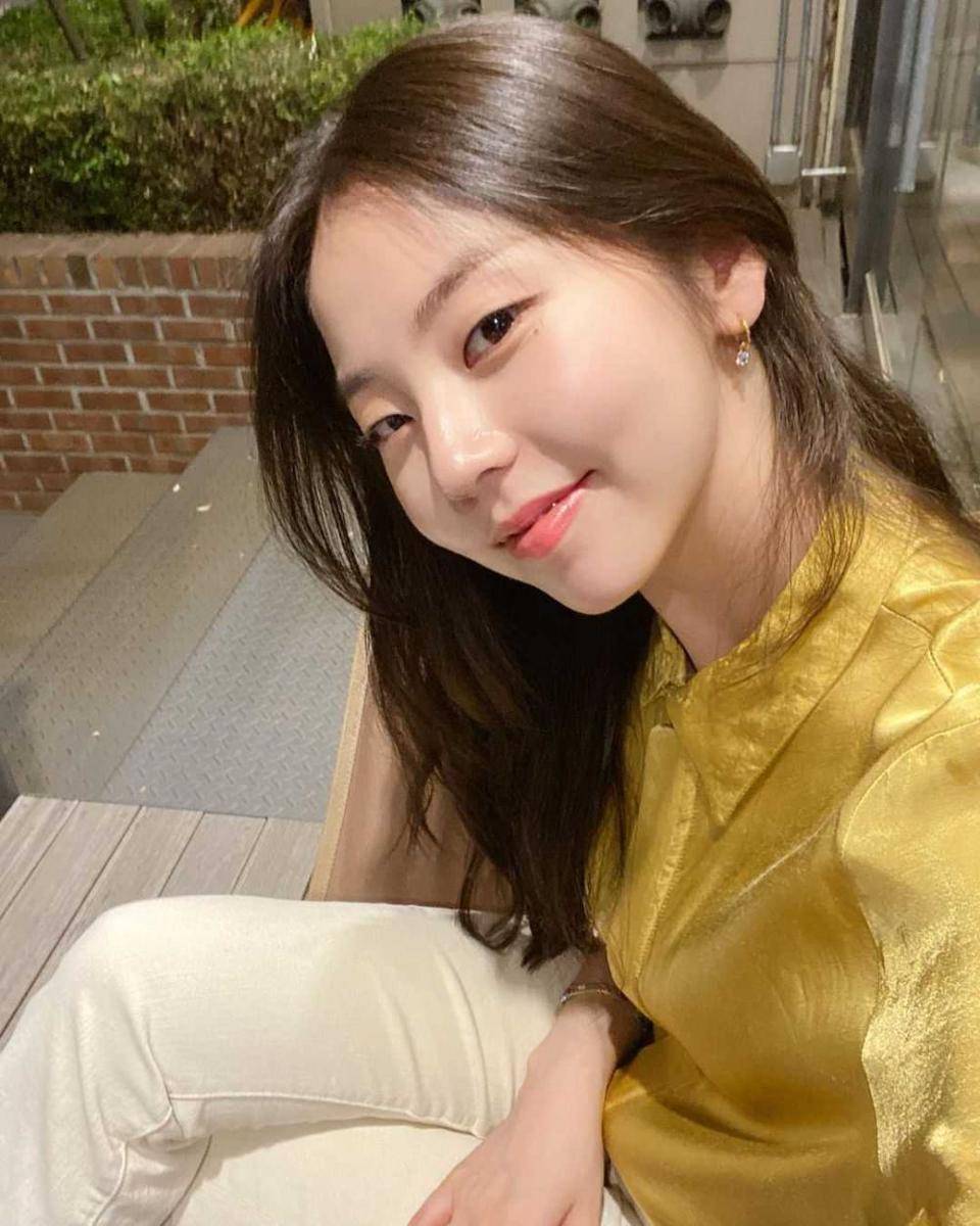 Ahn So Hee (instagram.com/ssoheean)