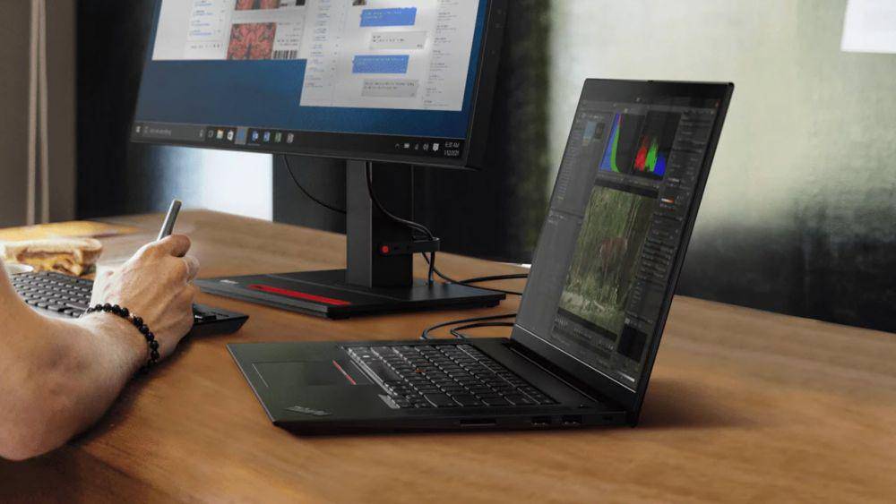 potret Lenovo ThinkPad X1 Extreme Gen 4 (candid.technology)