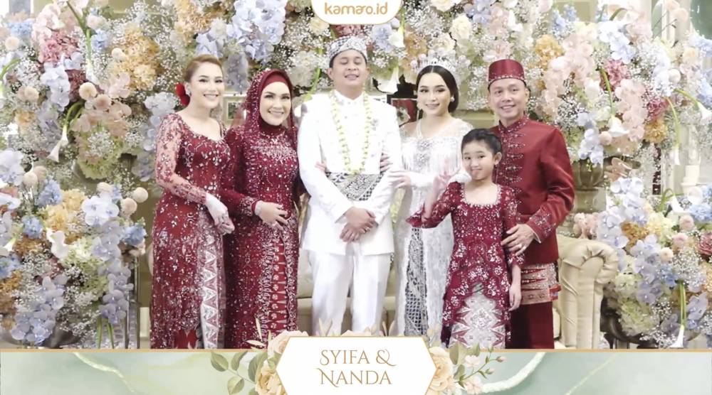 Baju dan makeup akad Syifa. (youtube.com/Assyifa Nuraini)