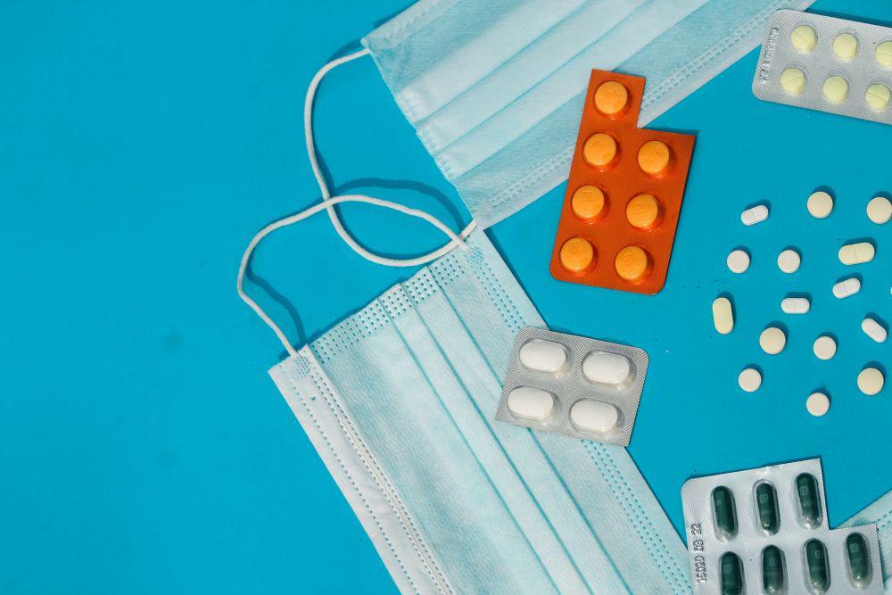 Bolehkah Pasien COVID-19 Isoman Minum Obat Deksametason?