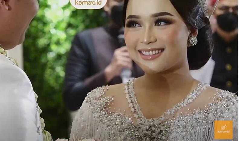 Syifa adik Ayu Ting Ting (YouTube.com/Kamaro id)