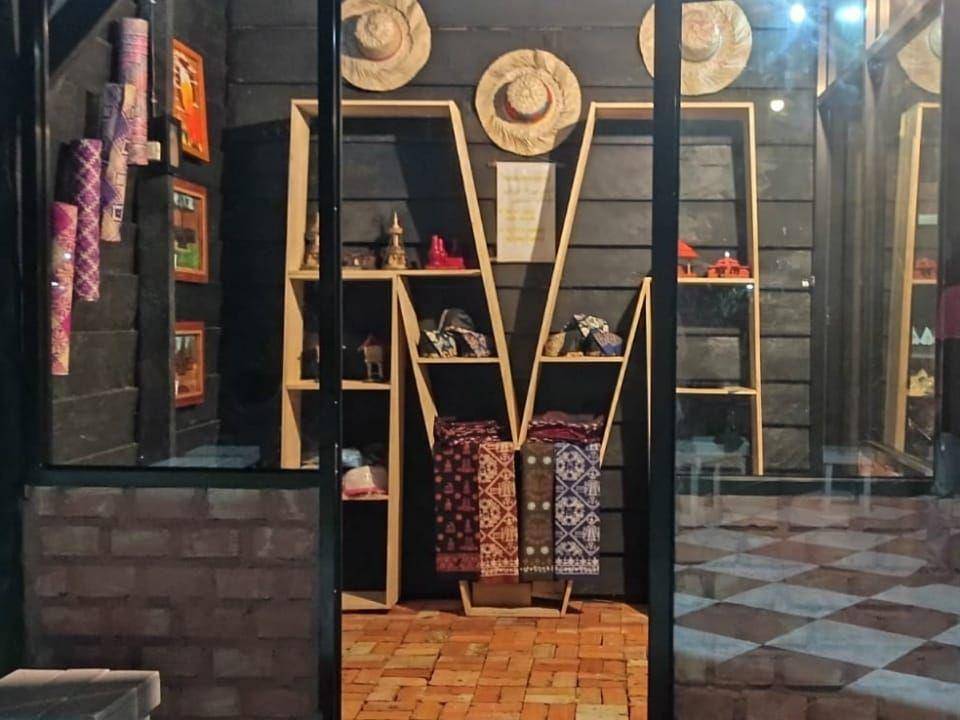 Memulihkan Ekonomi Warga lewat Renovasi Sentra UMKM Candi Muaro Jambi