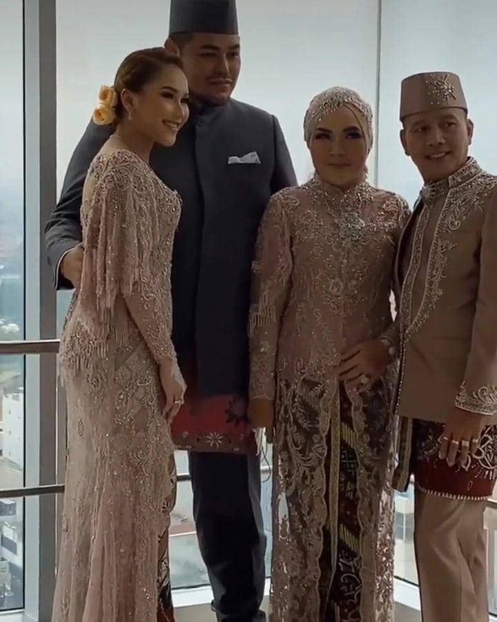 penampilan Ayah Ojak (Instagram.com/ivangunawan.ayutingting)