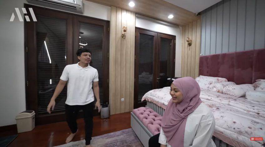 potret kamar tidur anak Atta Halilintar dan Aurel Hermansyah (youtube.com/AH)