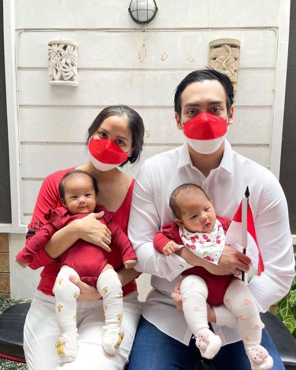 potret Talita bachtiar dan kedua anaknya (instagram.com/talitawb)