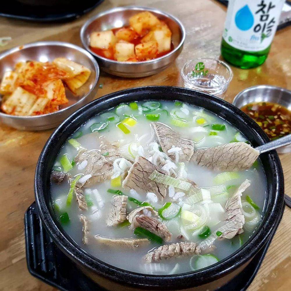 seolleongtang (instagram.com/forphjune_jjuny)