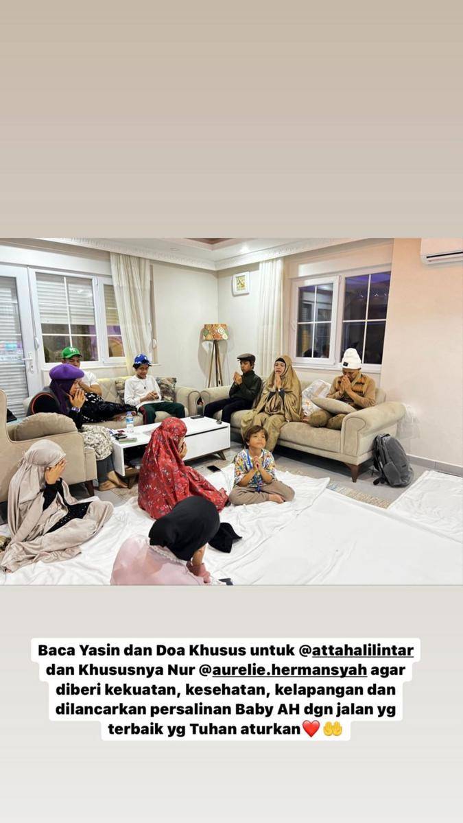 Persiapan lahiran Aurel Hermansyah (Instagram.com/genifaruk/)