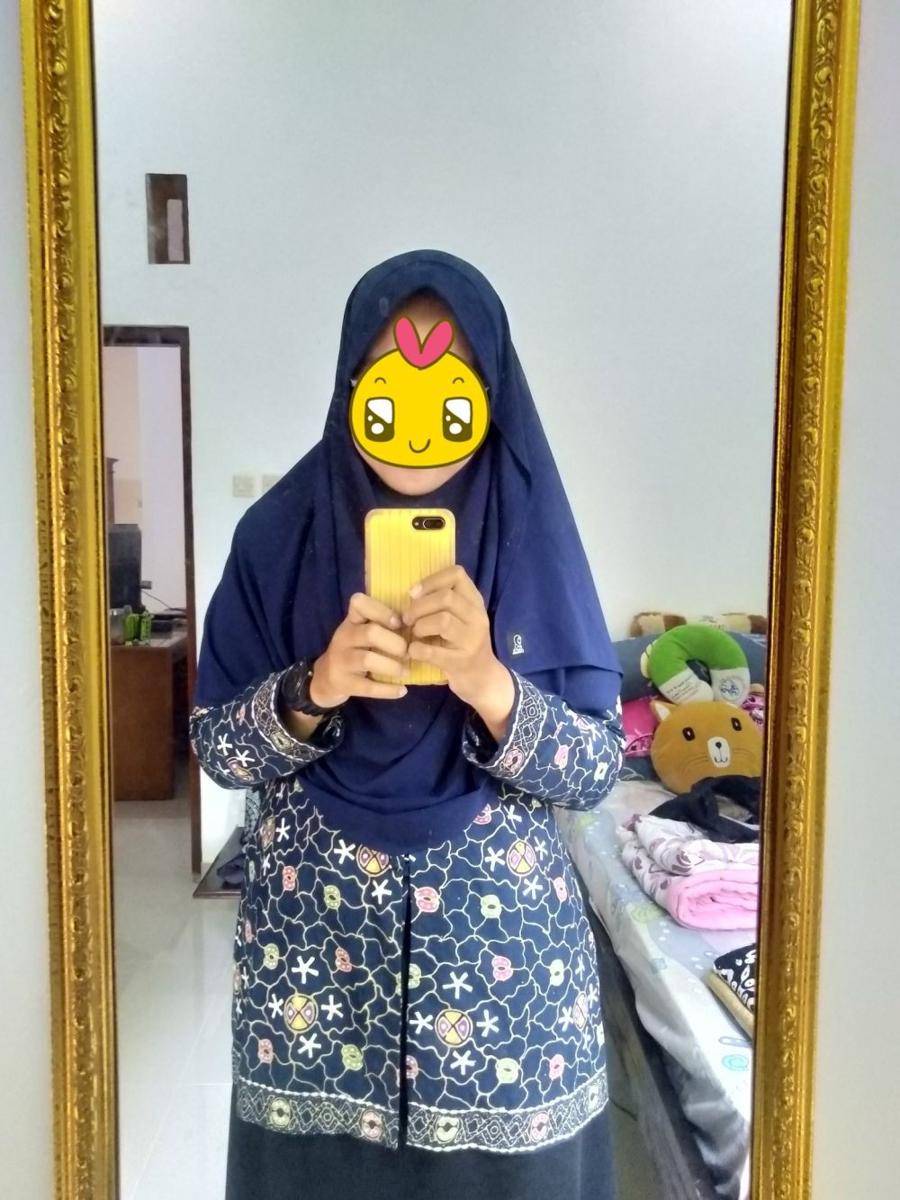 seragam guru IPA lucu (twitter.com/malkistcokelaat)