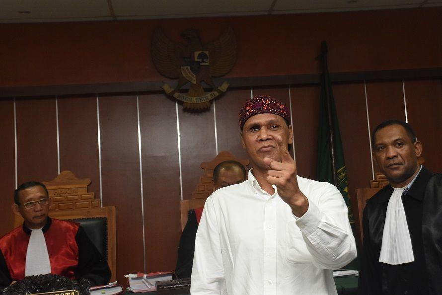 Anies Tunjuk Hercules dan Eki Pitung Jadi Tenaga Ahli Dirut Pasar Jaya