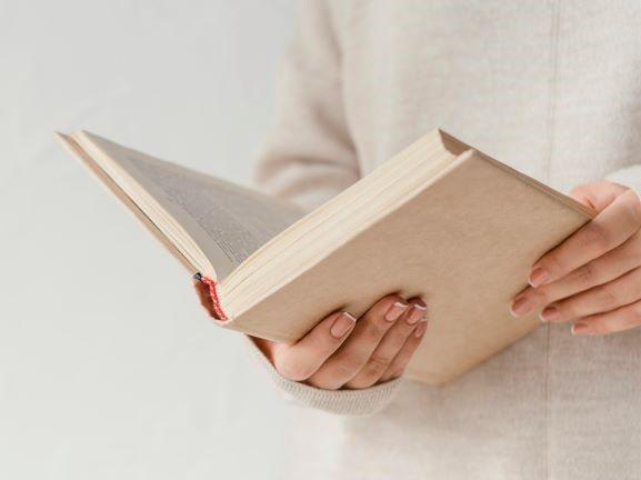 5 Rekomendasi Buku Psikologi-Thriller yang Bikin Pembaca Menganga