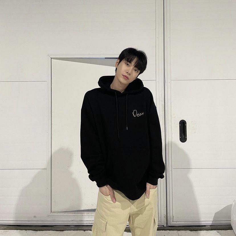 potret Doyoung NCT (instagram.com/do0_nct)
