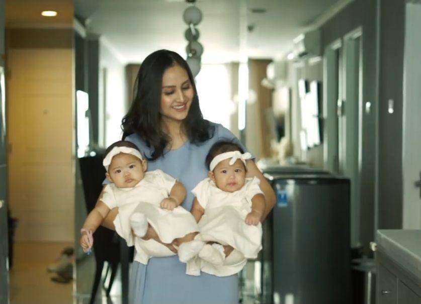 potret Talita Bachtiar dan kedua anaknya (instagram.com/talitawb)