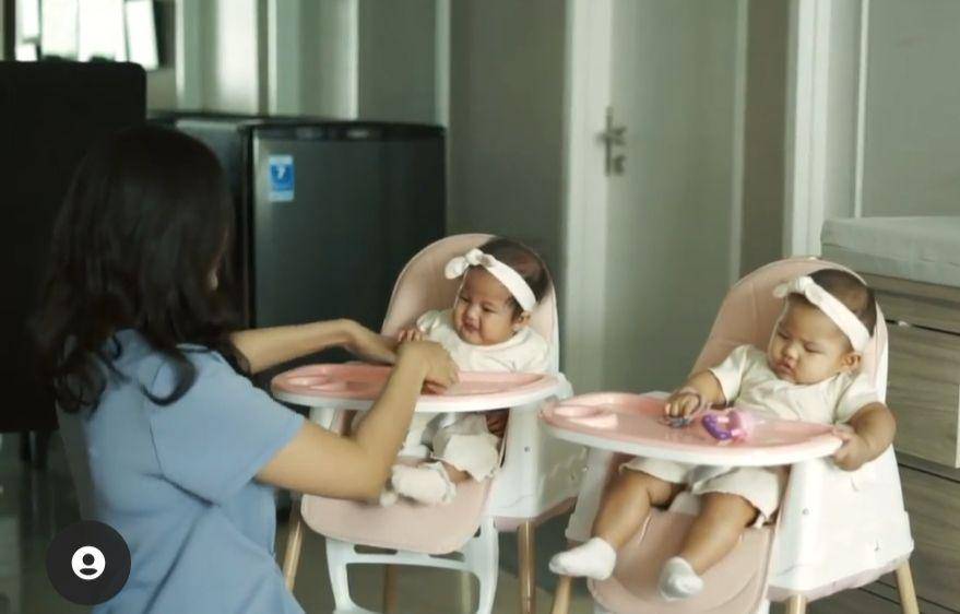 potret Talita Bachtiar dan kedua anaknya (instagram.com/talitawb)