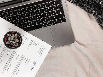 ilustrasi membuat cv (unsplash.com/João Ferrão)