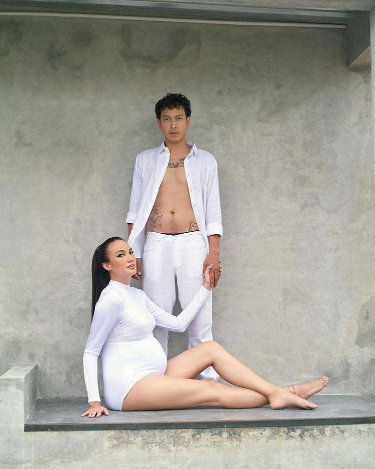maternity shoot Nadine dan Dimas (instagram.com/nadinelist)