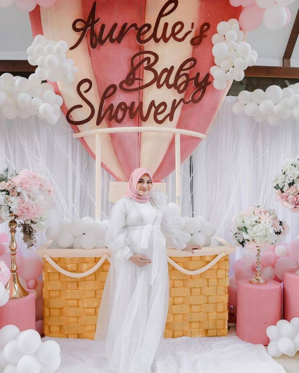 Potret Aurel Hermansyah lahiran (instagram.com/aurelie.hermansyah)
