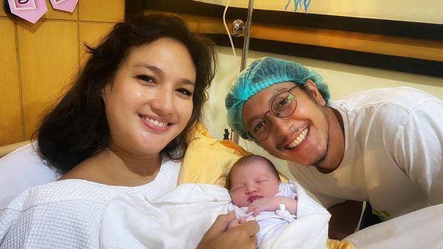 momen kelahiran baby Djiwa (instagram.com/nadinelist)