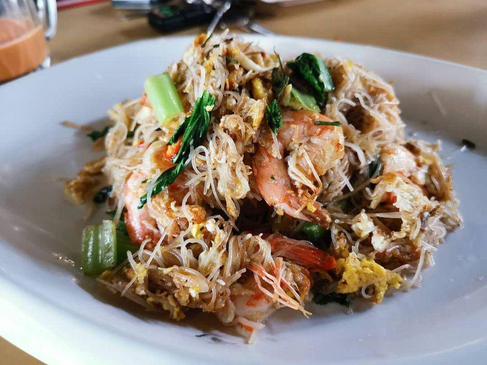 Bihun goreng spesial (instagram.com/rafiecafe)