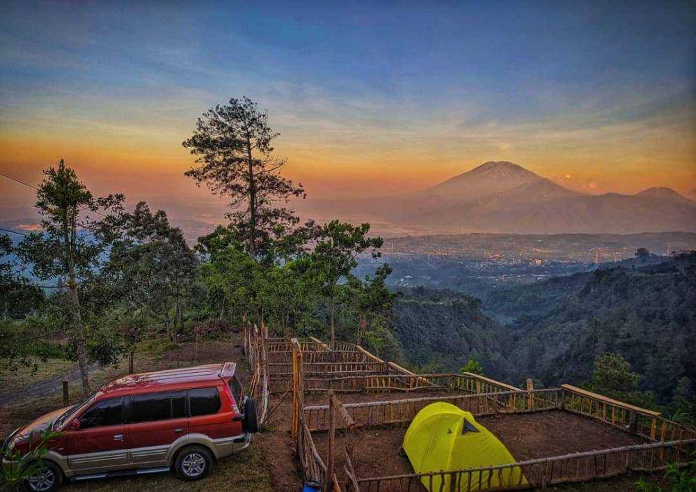 Mawar Camp Area (instagram.com/mawarcamparea)